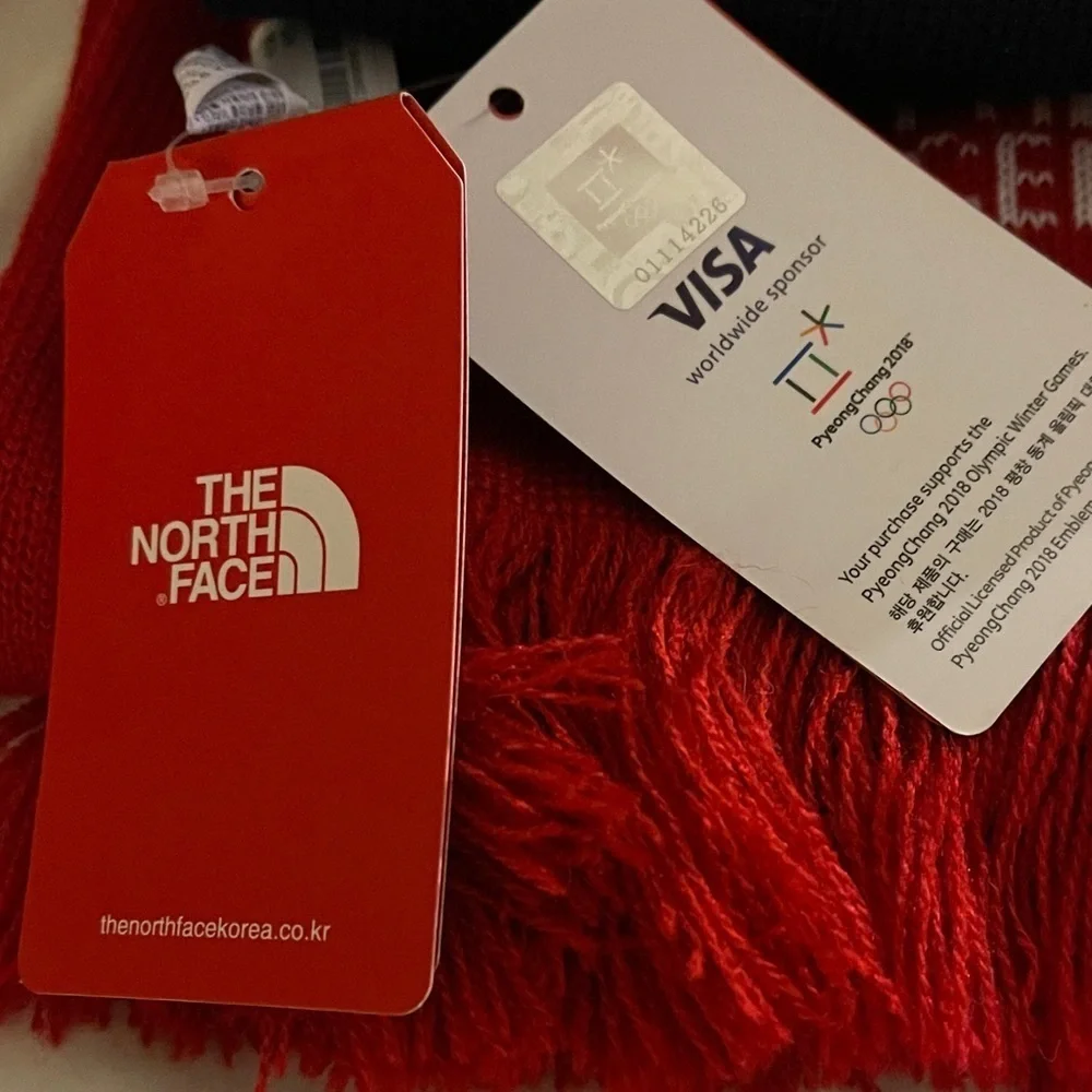 The North Face Red, White, Blue Knit Scarf with Fringe on ends NWT 2018 Olympic